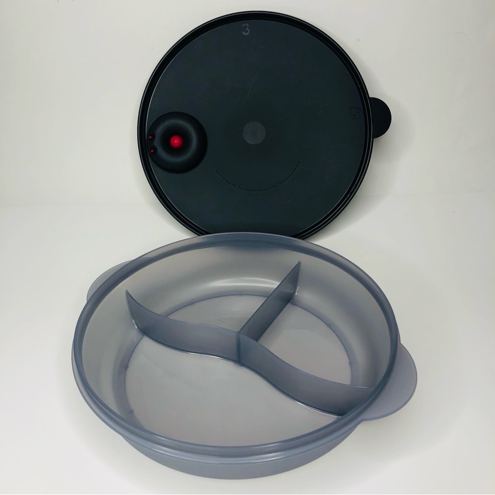 Tupperware CrystalWave Microwave Reheatable Divided Dish Microwaveable with Lid